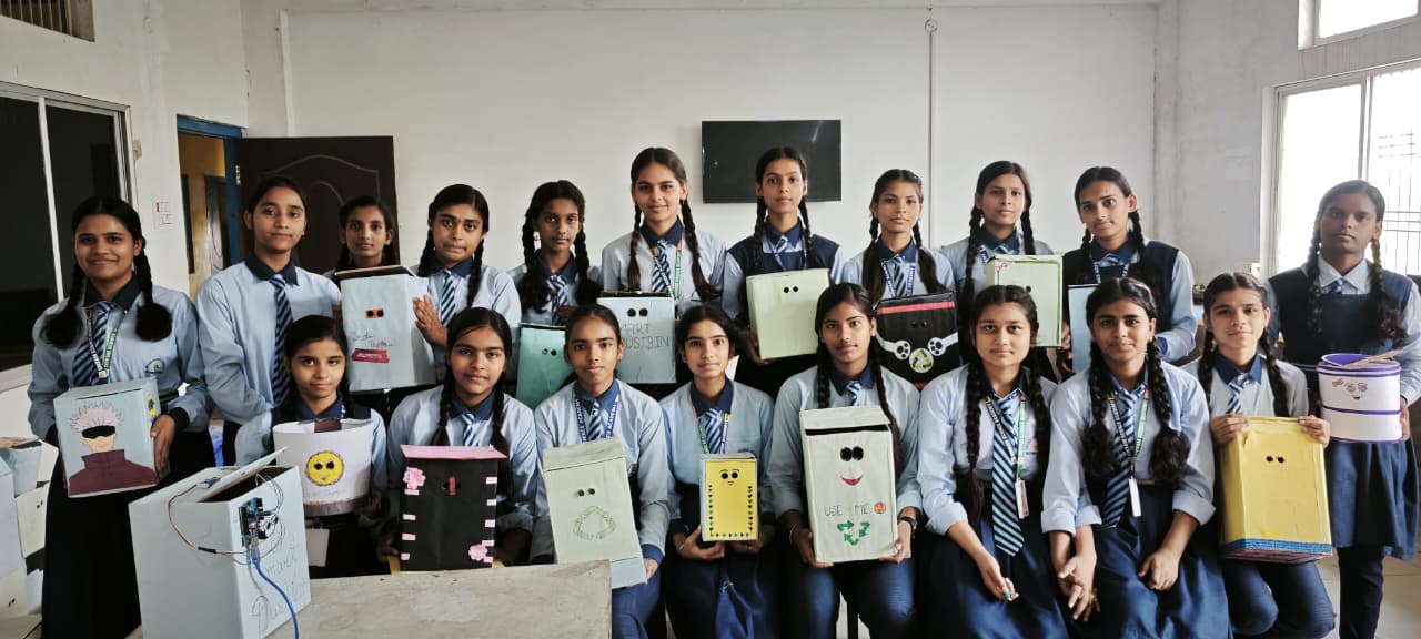 A Class 9 student created a smart dustbin promoting cleanliness using simple sensors and innovation.